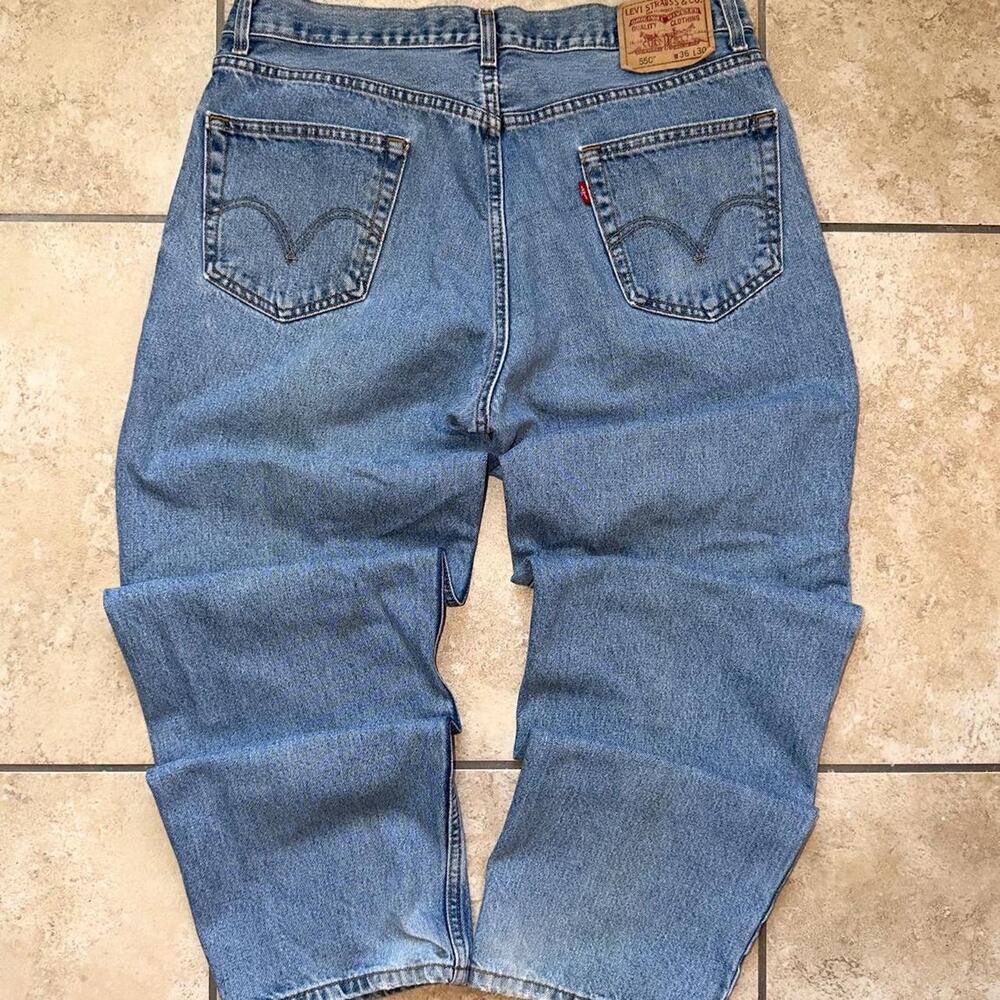 Levis 550 Relaxed Fit Denim Jeans - Size 36x30